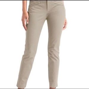 NWT Gap Skinny Ankle Bi-Stretch Khaki Pants
